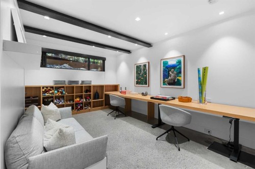 1308 Montreal Avenue Sw, Calgary, AB - Indoor Photo Showing Office