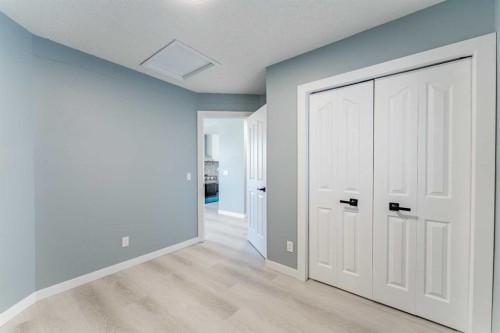 134 Erin Meadow Crescent Se, Calgary, AB - Indoor Photo Showing Other Room