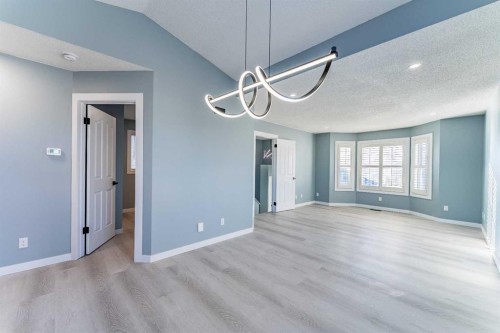 134 Erin Meadow Crescent Se, Calgary, AB - Indoor Photo Showing Other Room