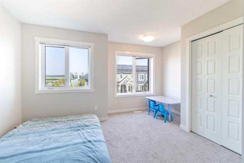 1016-7451 Falconridge Boulevard Ne, Calgary, AB - Indoor Photo Showing Bedroom