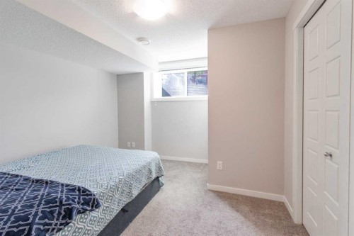 1016-7451 Falconridge Boulevard Ne, Calgary, AB - Indoor Photo Showing Bedroom