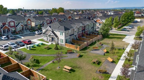 1016-7451 Falconridge Boulevard Ne, Calgary, AB - Outdoor