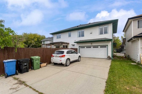 15209 Prestwick Boulevard Se, Calgary, AB - Outdoor