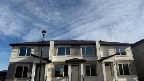 1999 Mccaskill Drive, Crossfield, AB - Outdoor