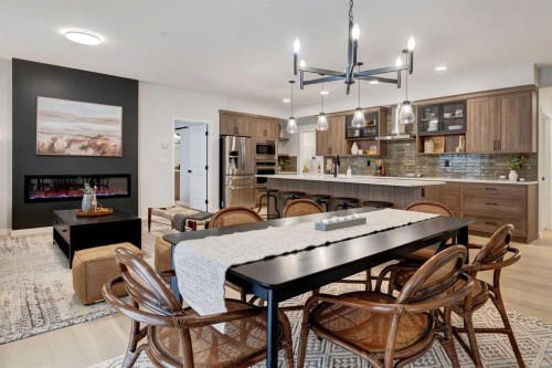 1213-15126 37 Street Sw, Calgary, AB - Indoor Photo Showing Dining Room