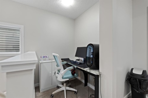 14 Red Embers Crescent Ne, Calgary, AB - Indoor Photo Showing Office