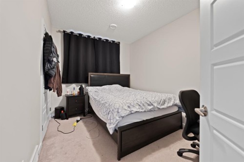 14 Red Embers Crescent Ne, Calgary, AB - Indoor Photo Showing Bedroom