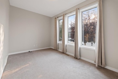 14 Red Embers Crescent Ne, Calgary, AB - Indoor Photo Showing Other Room