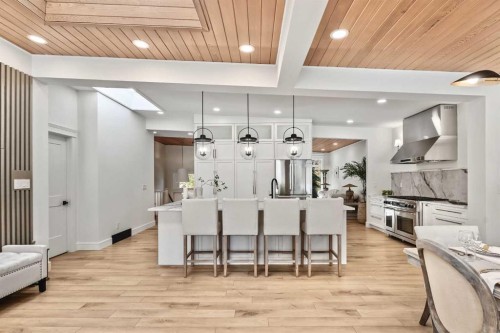 2332 Uxbridge Drive Nw, Calgary, AB - Indoor