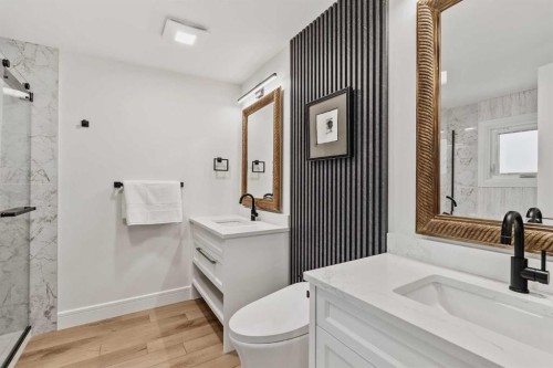 2332 Uxbridge Drive Nw, Calgary, AB - Indoor Photo Showing Bathroom