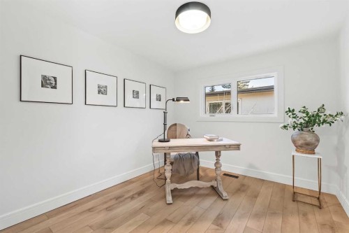 2332 Uxbridge Drive Nw, Calgary, AB - Indoor Photo Showing Office