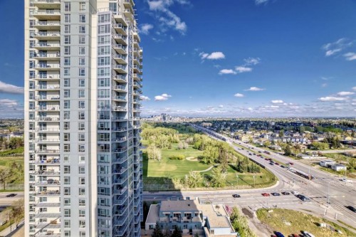 1907-77 Spruce Place Sw, Calgary, AB - Outdoor With View