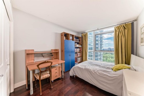 1907-77 Spruce Place Sw, Calgary, AB - Indoor Photo Showing Bedroom