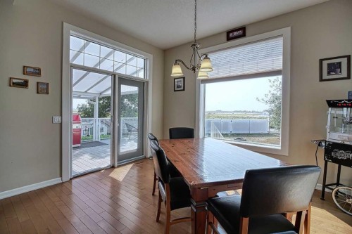 409 9 Street, Beiseker, AB - Indoor Photo Showing Dining Room
