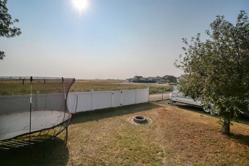 409 9 Street, Beiseker, AB - Outdoor