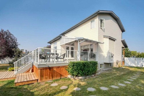 409 9 Street, Beiseker, AB - Outdoor With Deck Patio Veranda