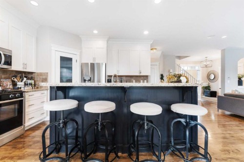 20 Auburn Sound Terrace Se, Calgary, AB - Indoor Photo Showing Kitchen With Upgraded Kitchen