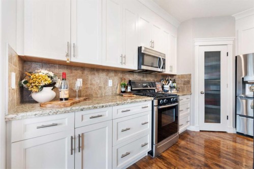 20 Auburn Sound Terrace Se, Calgary, AB - Indoor Photo Showing Kitchen With Upgraded Kitchen