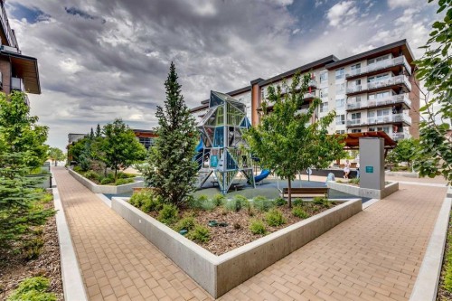 703-135 Mahogany Parade Se, Calgary, AB - Outdoor