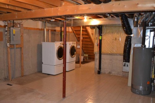 21 Country Hills Rise Nw, Calgary, AB - Indoor Photo Showing Basement