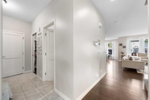 86 Auburn Glen Circle Se, Calgary, AB - Indoor Photo Showing Other Room