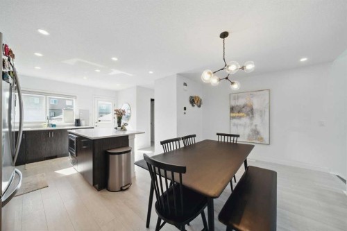 47 Edith Terrace Nw, Calgary, AB - Indoor Photo Showing Dining Room