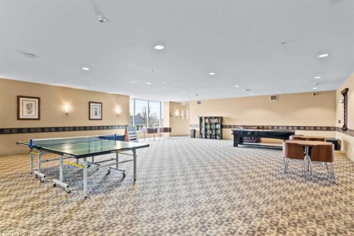407-55 Spruce Place Sw, Calgary, AB - Indoor Photo Showing Other Room