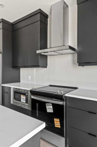 31 Setonvista Way Se, Calgary, AB - Indoor Photo Showing Kitchen