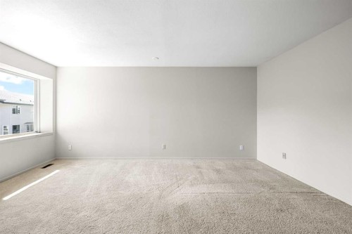 238-4037 42 Street Nw, Calgary, AB - Indoor Photo Showing Other Room
