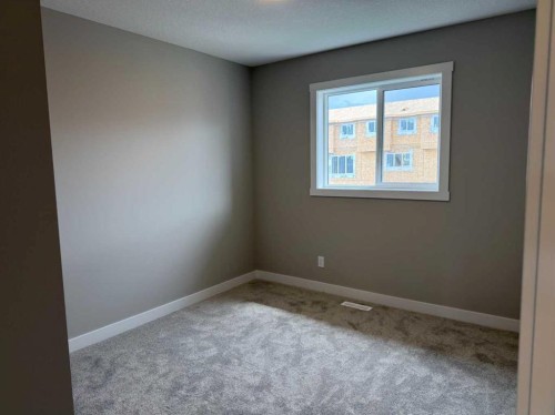 302 Sundown Road, Cochrane, AB 