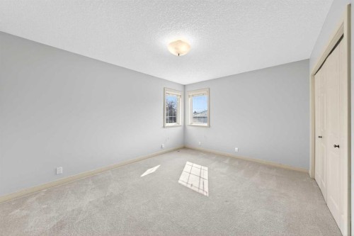 46 Valley Ponds Way Nw, Calgary, AB - Indoor Photo Showing Other Room