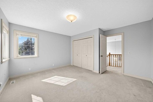 46 Valley Ponds Way Nw, Calgary, AB - Indoor Photo Showing Other Room