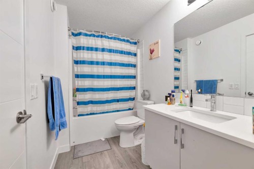 117 Ambleton Drive Nw, Calgary, AB - Indoor Photo Showing Bathroom