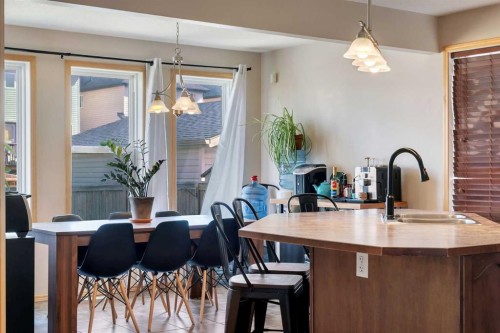 100 Covecreek Close Ne, Calgary, AB - Indoor