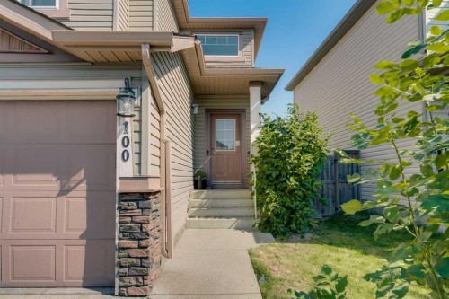 100 Covecreek Close Ne, Calgary, AB - Outdoor