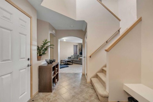 100 Covecreek Close Ne, Calgary, AB - Indoor Photo Showing Other Room