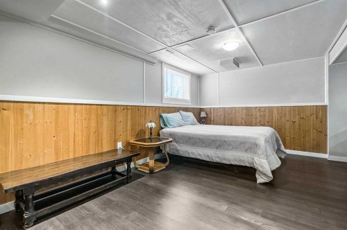 36 Millside Way Sw, Calgary, AB - Indoor Photo Showing Bedroom