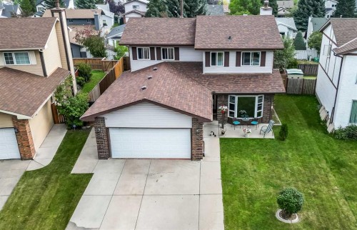 36 Millside Way Sw, Calgary, AB - Outdoor