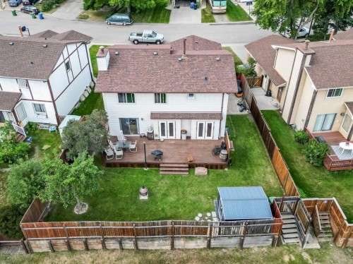 36 Millside Way Sw, Calgary, AB - Outdoor