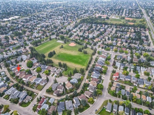 36 Millside Way Sw, Calgary, AB -  With View