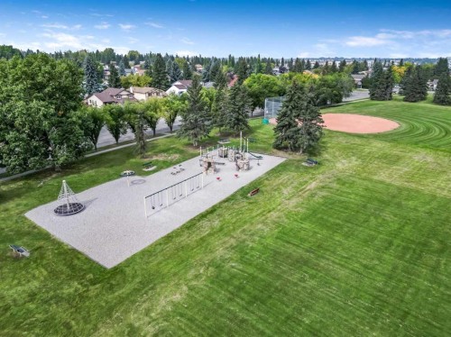 36 Millside Way Sw, Calgary, AB - Outdoor