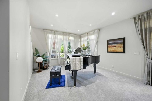 16 Spring Valley Lane Sw, Calgary, AB - Indoor Photo Showing Other Room