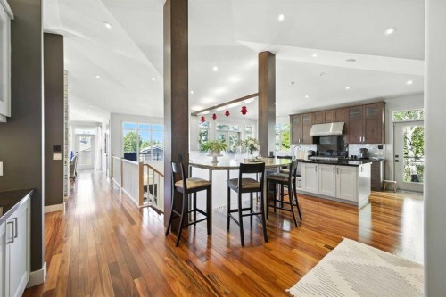 16 Spring Valley Lane Sw, Calgary, AB - Indoor