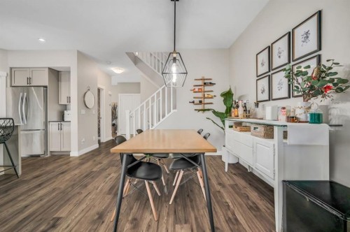 593 Nolan Hill Boulevard Nw, Calgary, AB - Indoor