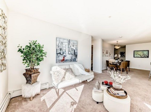 2340-81 Legacy Boulevard Se, Calgary, AB - Indoor Photo Showing Living Room