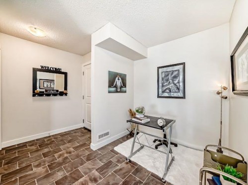 2340-81 Legacy Boulevard Se, Calgary, AB - Indoor