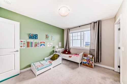 516 Sage Hill Grove Nw, Calgary, AB - Indoor Photo Showing Bedroom