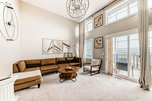 516 Sage Hill Grove Nw, Calgary, AB - Indoor Photo Showing Other Room