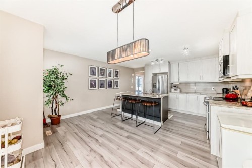 516 Sage Hill Grove Nw, Calgary, AB - Indoor Photo Showing Kitchen