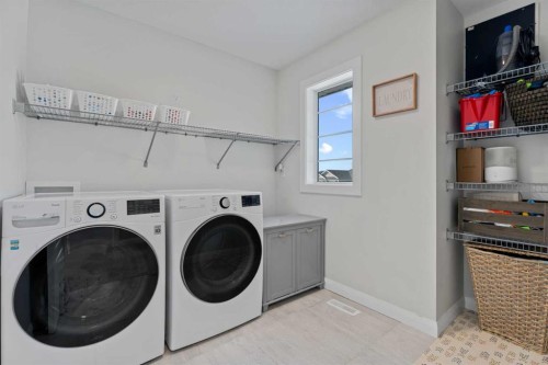 57 Ranchers Way, Okotoks, AB - Indoor Photo Showing Laundry Room